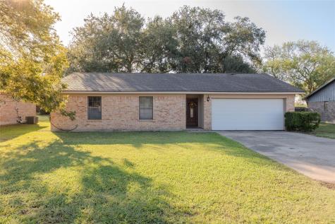 205 Viking Street Victoria TX 77905