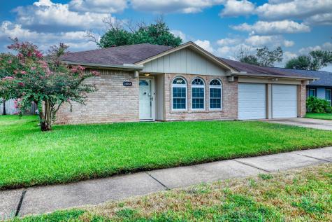 20038 Crazy Horse Circle Drive Katy TX 77449