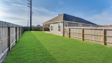 2003 Domeniko Drive Fresno TX 77545