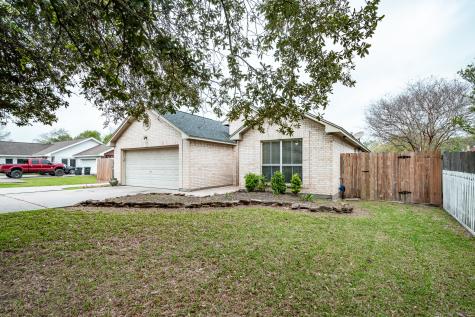 4019 N Fm 565 Road Baytown TX 77523