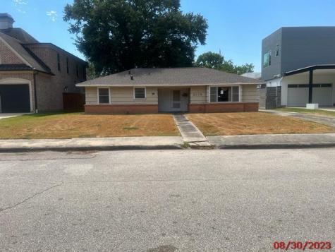 3325 Westridge Street Houston TX 77025