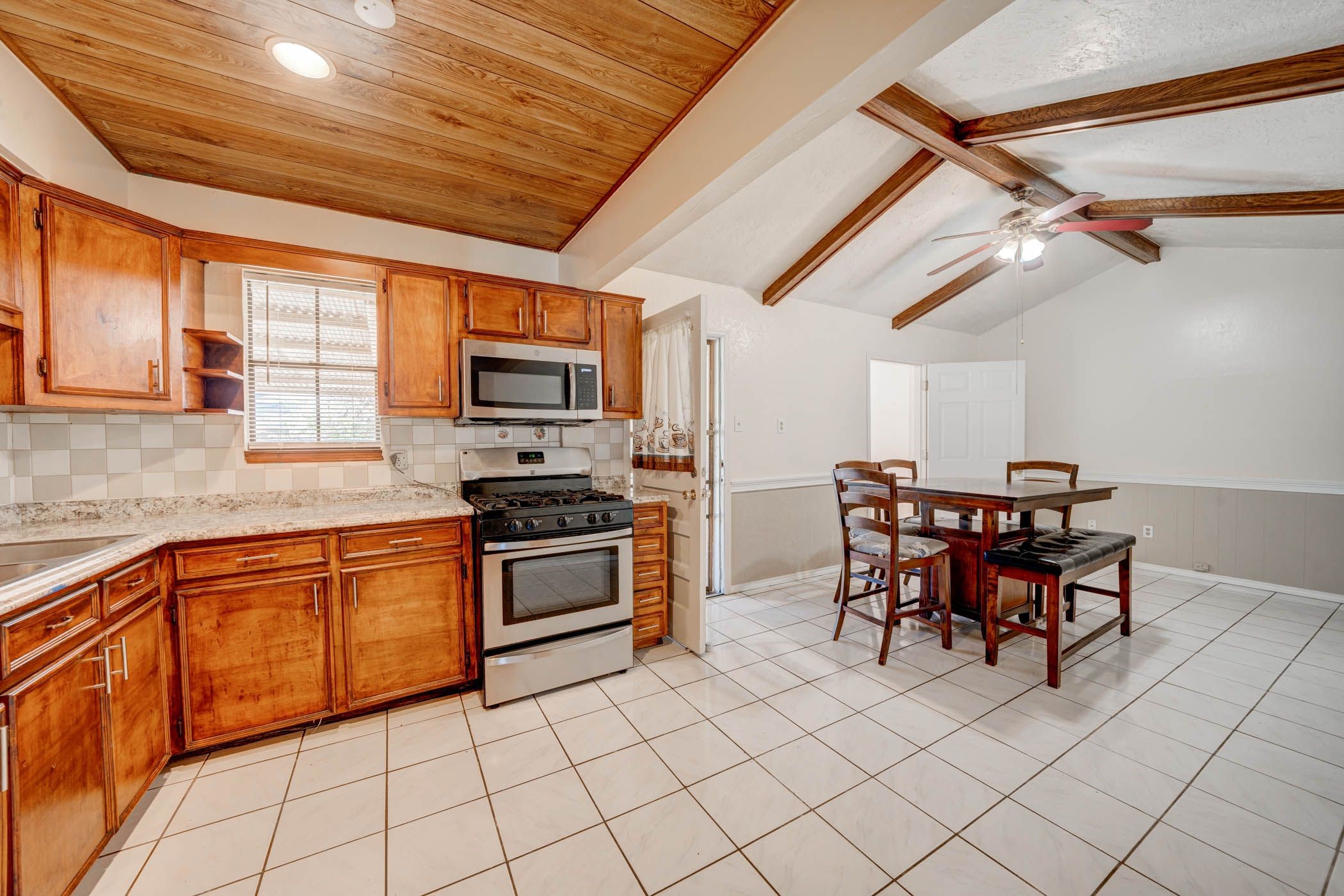 1627 Beaver Bend Road Houston TX 77088