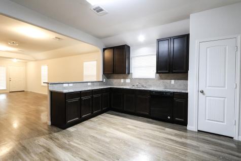 10346 Solitude Way Houston TX 77044