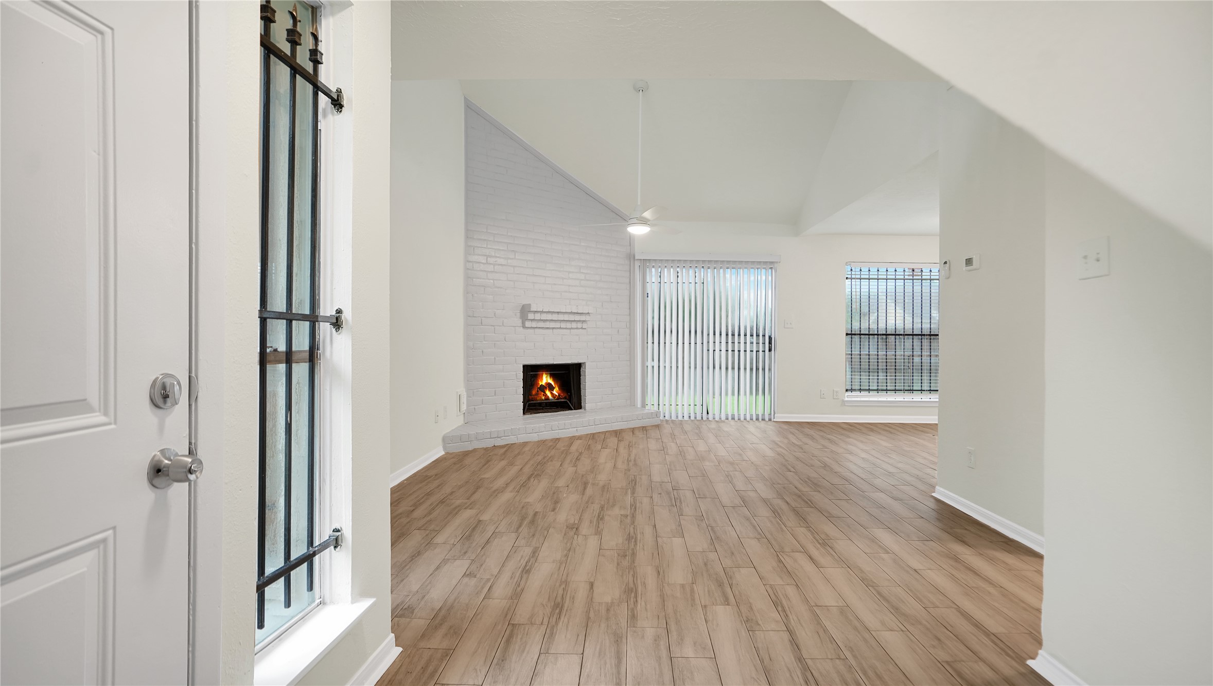 6450 Chatham Island Lane Houston TX 77035