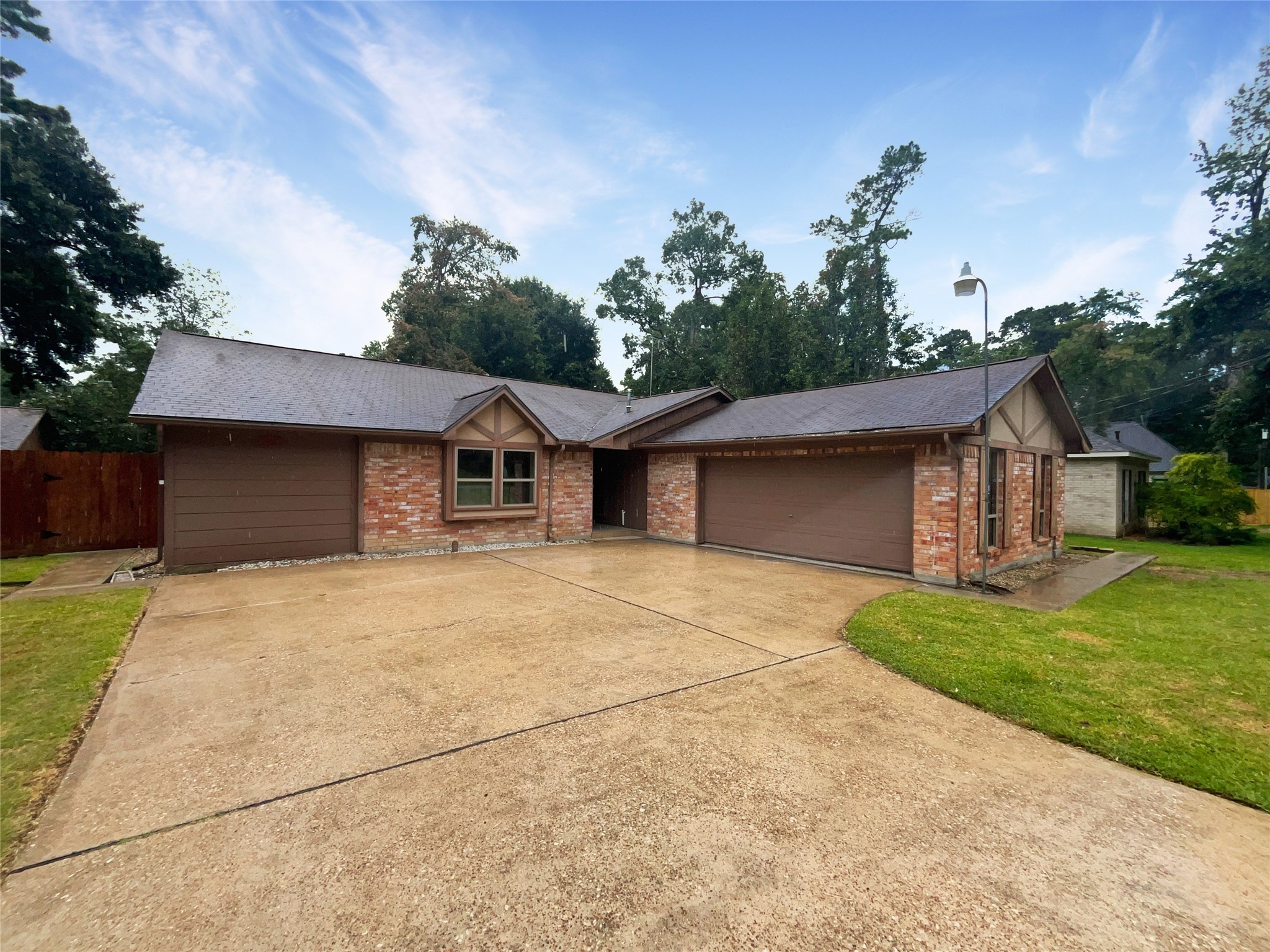 44 Rolling Hills Drive Conroe TX 77304