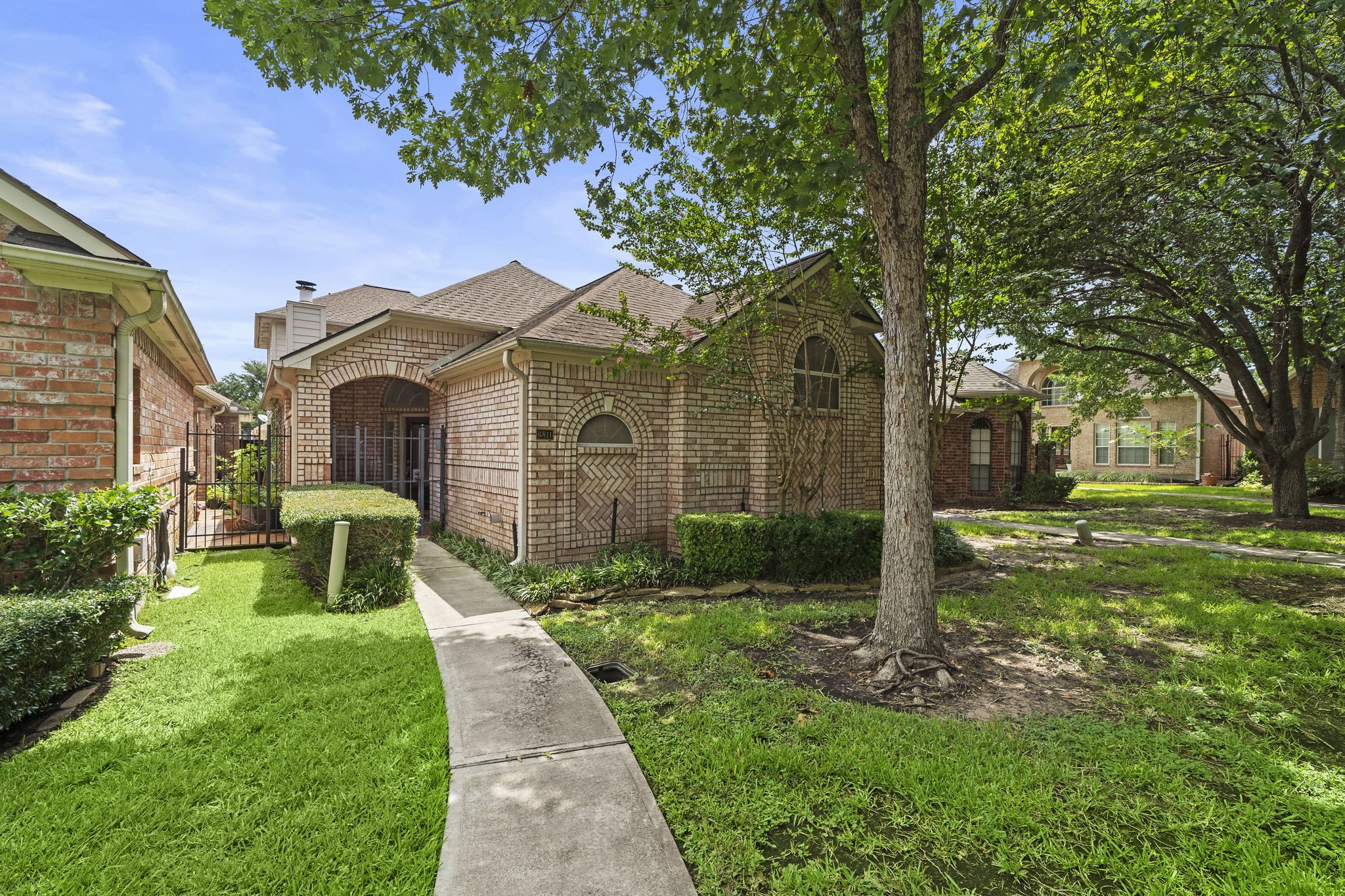 6811 Tournament Drive Houston TX 77069