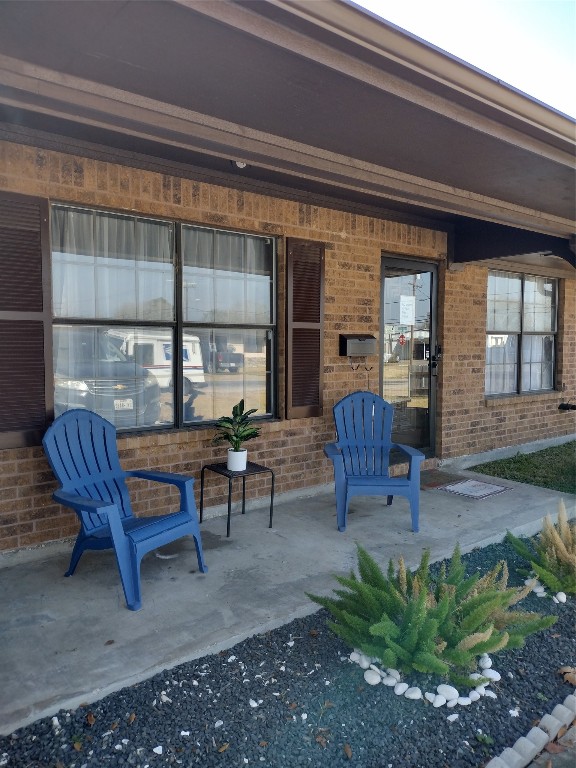 108 S 2nd 1/2 Street Nederland TX 77627