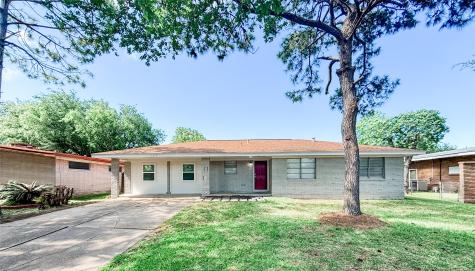 1910 18th Avenue N Texas City TX 77590