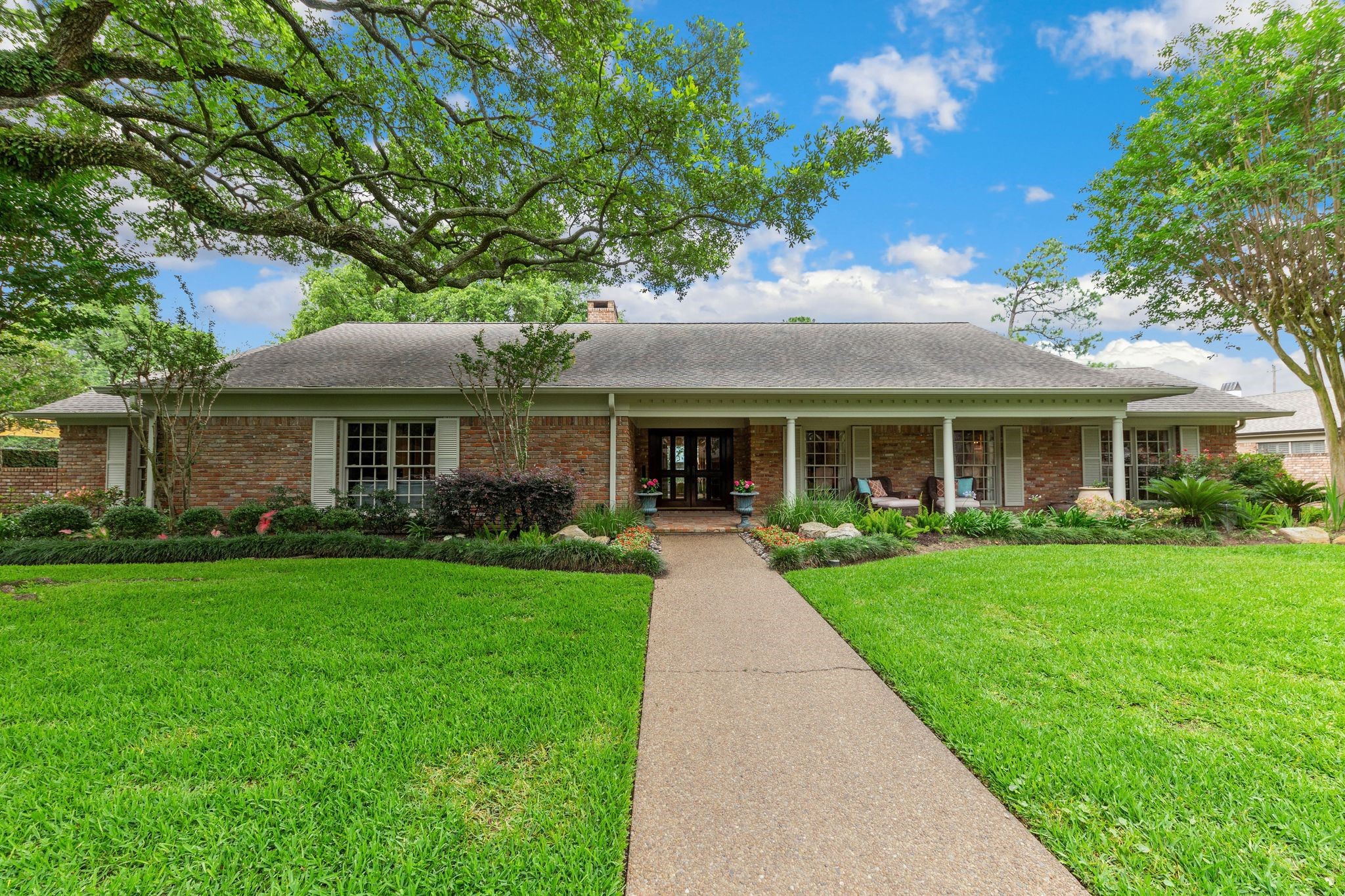 5927 Pine Forest Road Houston TX 77057