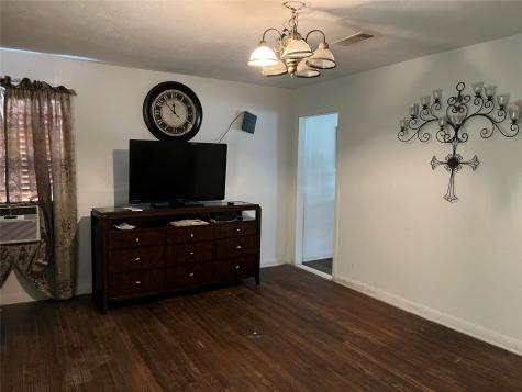 2836 Cochran Street Houston TX 77009