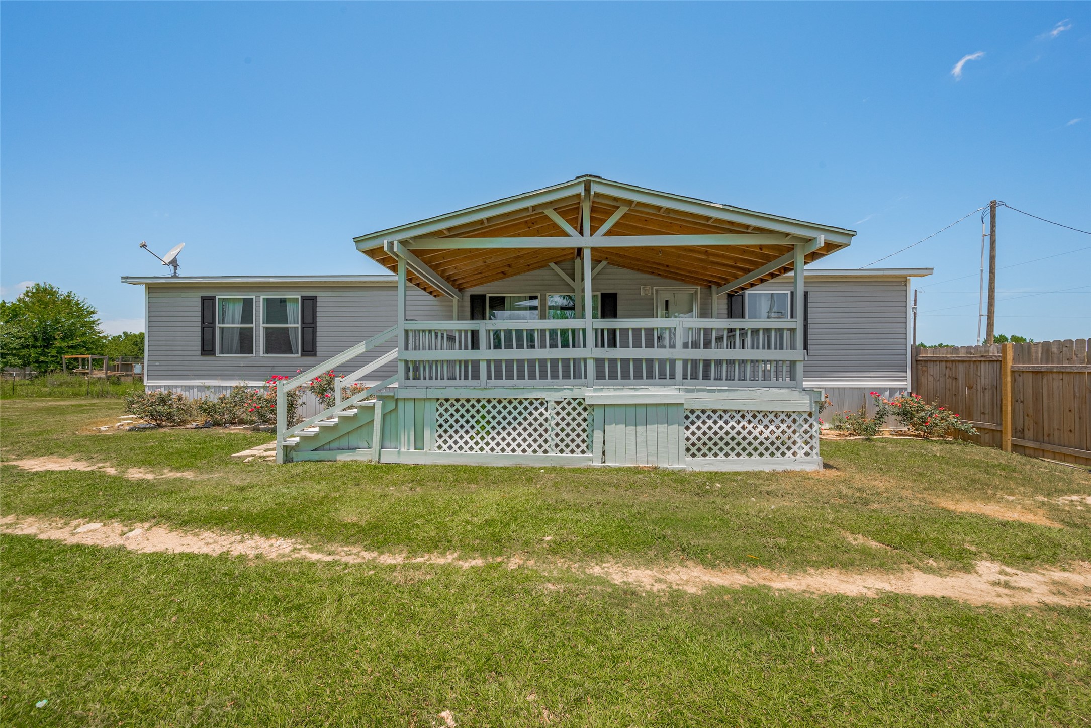 439 Road 5107 Cleveland TX 77327