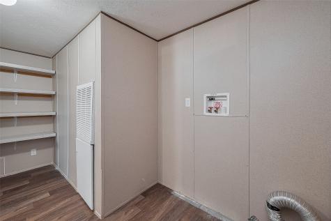 439 Road 5107 Cleveland TX 77327