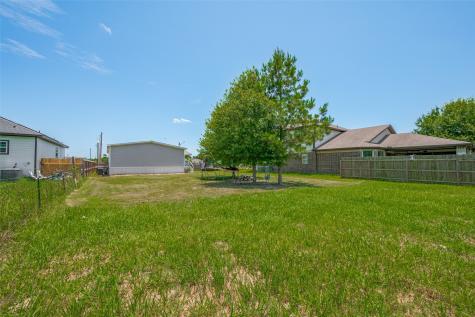 439 Road 5107 Cleveland TX 77327