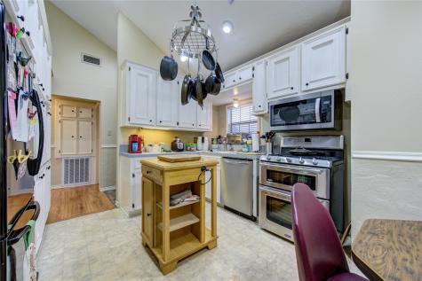 11217 Todd Street Houston TX 77055