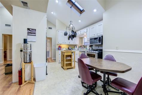 11217 Todd Street Houston TX 77055