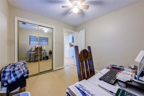 11217 Todd Street Houston TX 77055