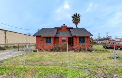11217 Todd Street Houston TX 77055