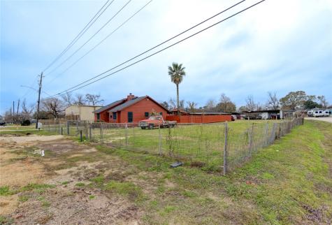 11217 Todd Street Houston TX 77055