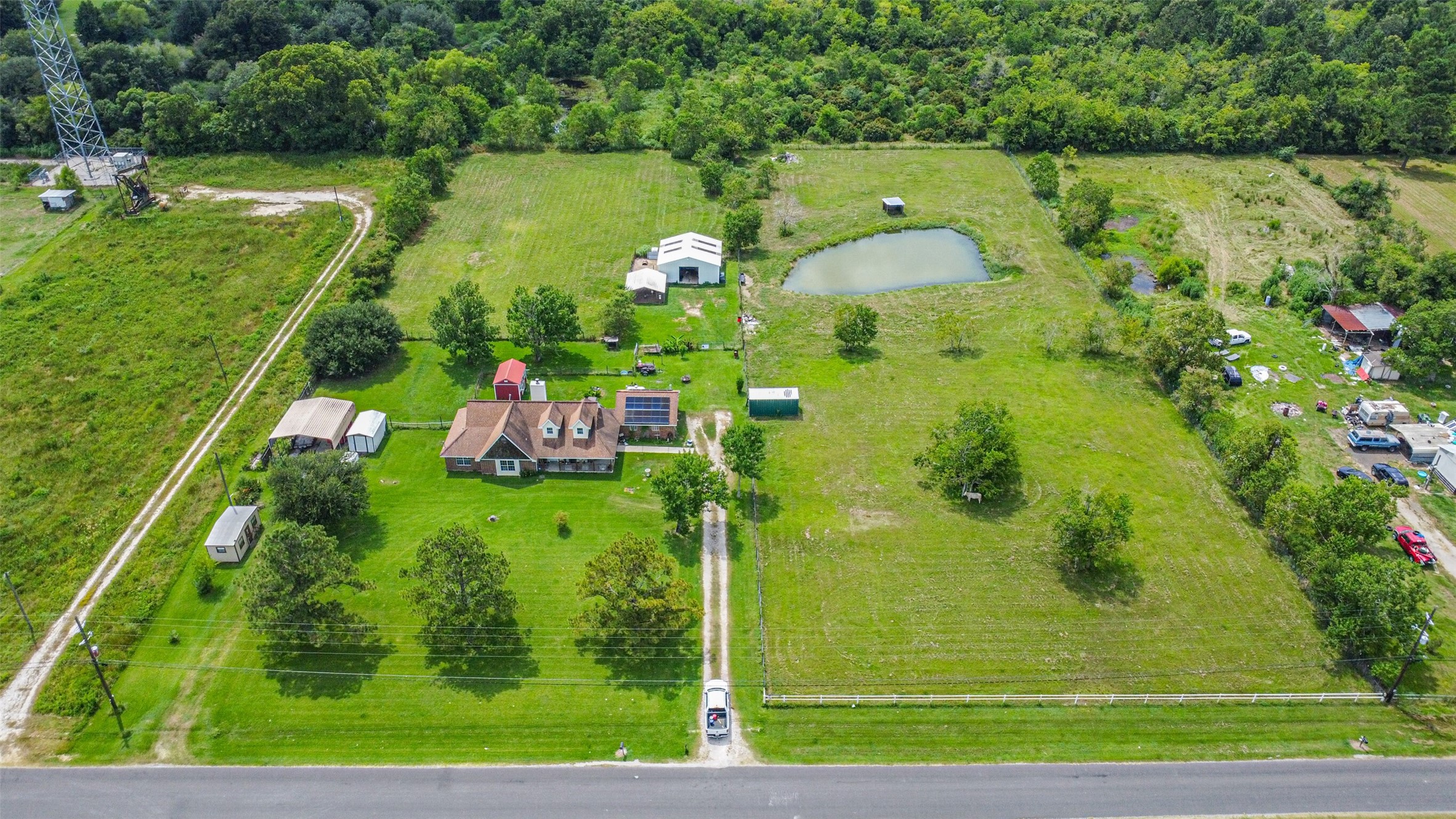 252 County Road 4871 Dayton TX 77535