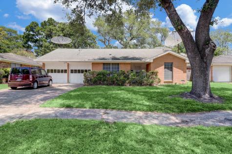 7915 Glenbrae Street Houston TX 77061