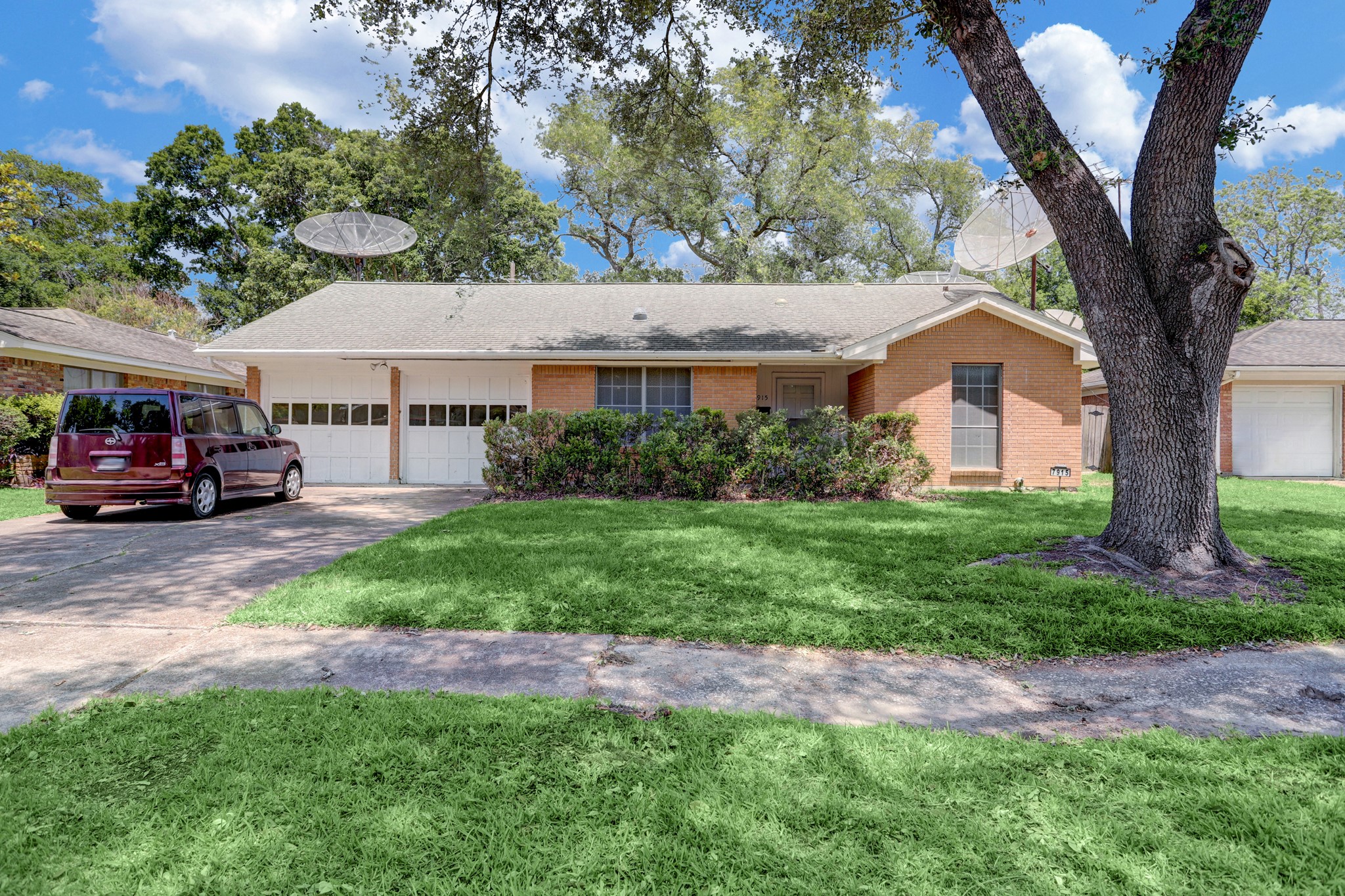 7915 Glenbrae Street Houston TX 77061