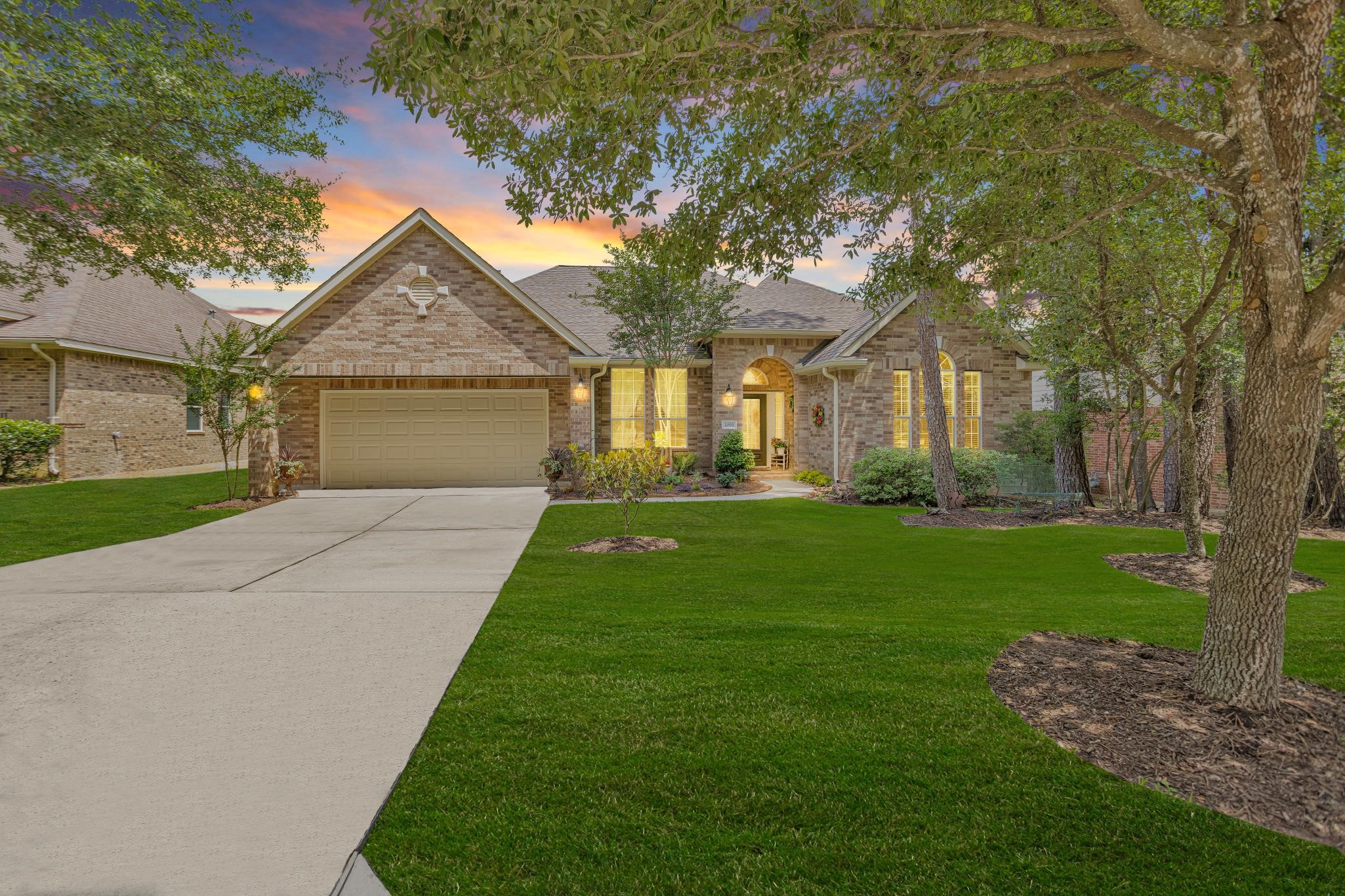 2002 Graystone Hills Drive Conroe TX 77304