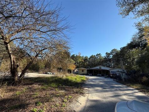 719 County Road 3880 Cleveland TX 77328
