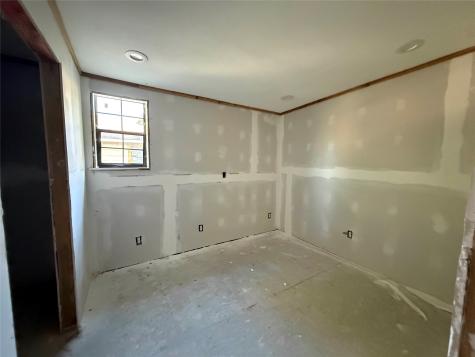 719 County Road 3880 Cleveland TX 77328