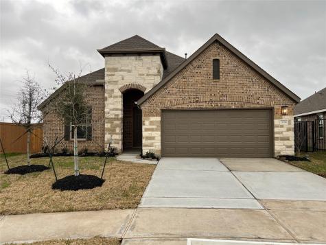 12338 English Mist Drive Houston TX 77044