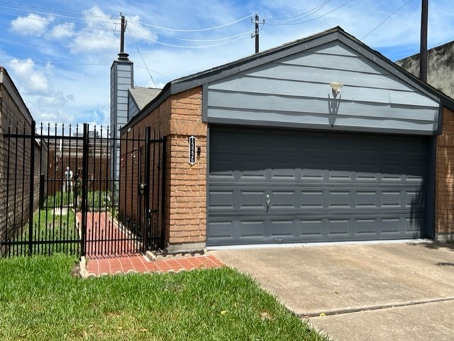 13226 Robinglen Drive Houston TX 77083