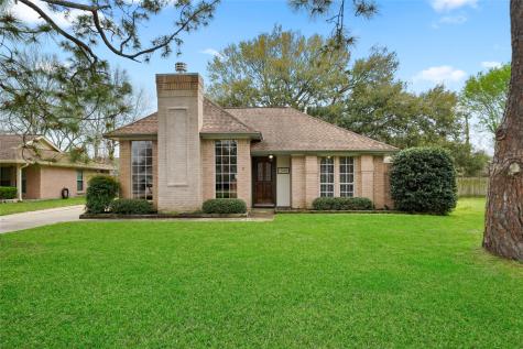 1308 Sagebrush Street Angleton TX 77515