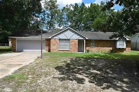 110 Wood Manor Lane Sour Lake TX 77659