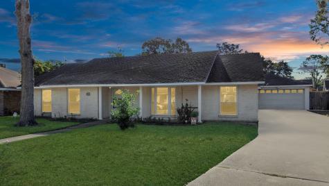 5122 Cripple Creek Drive Houston TX 77017