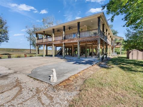 7502 E Wallisville Road Baytown TX 77521