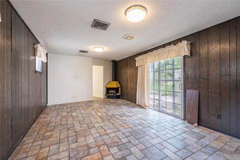 418 E Strand Street El Campo TX 77437