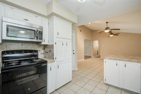 433 Southern Oaks Drive Lake Jackson TX 77566