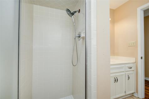 433 Southern Oaks Drive Lake Jackson TX 77566