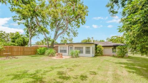 433 Southern Oaks Drive Lake Jackson TX 77566