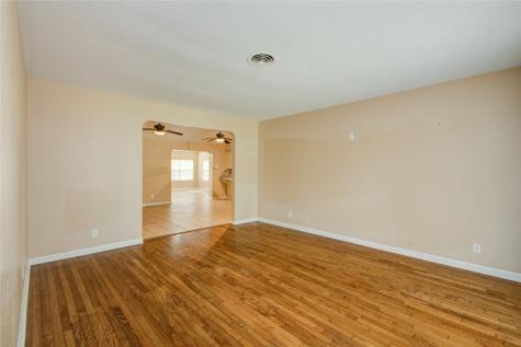 433 Southern Oaks Drive Lake Jackson TX 77566