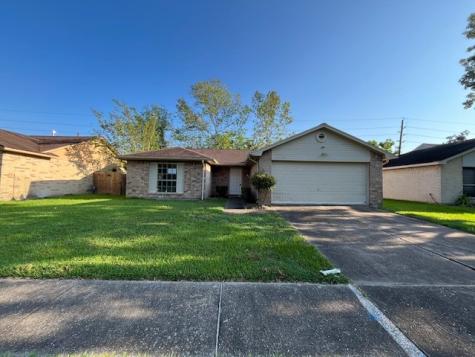 2711 N Brompton Drive Pearland TX 77584
