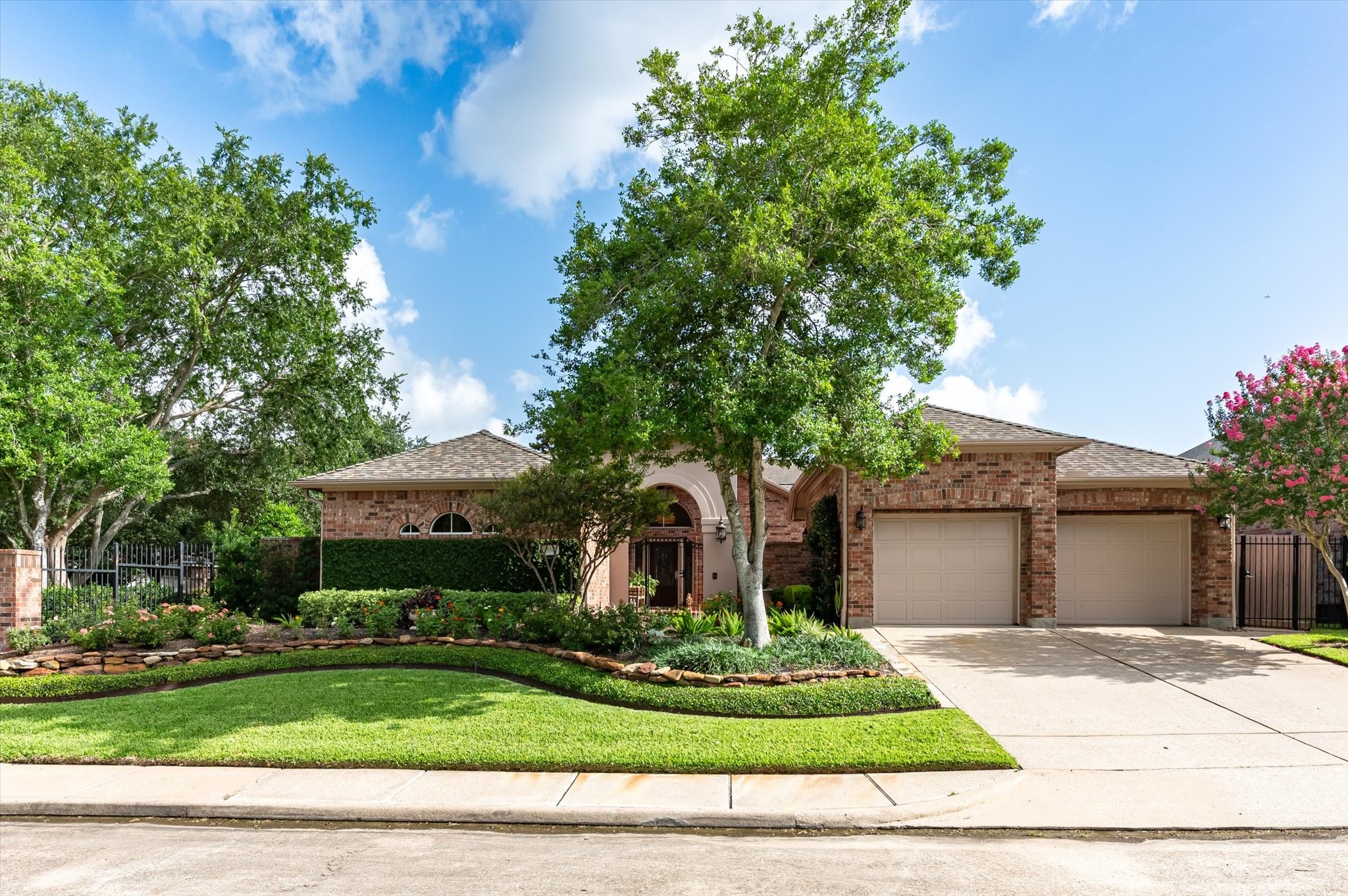 15503 Greens Cove Way Houston TX 77059