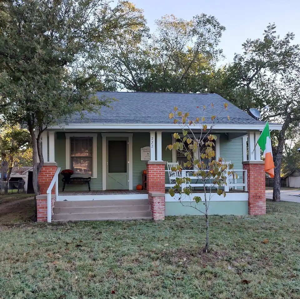 727 S Jefferson Street La Grange TX 78945