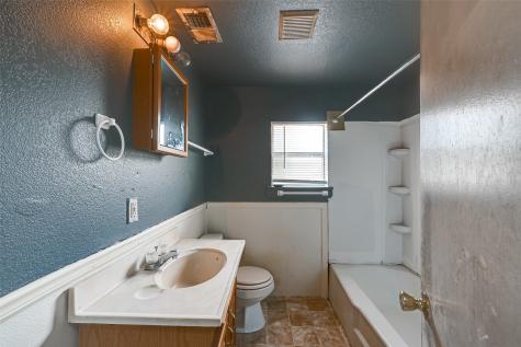 803 Mattie Street Wharton TX 77488