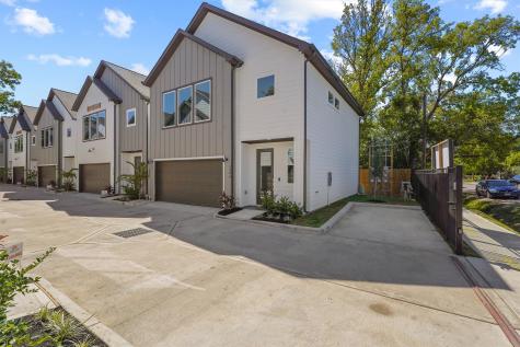 238 Julia Street B Houston TX 77022