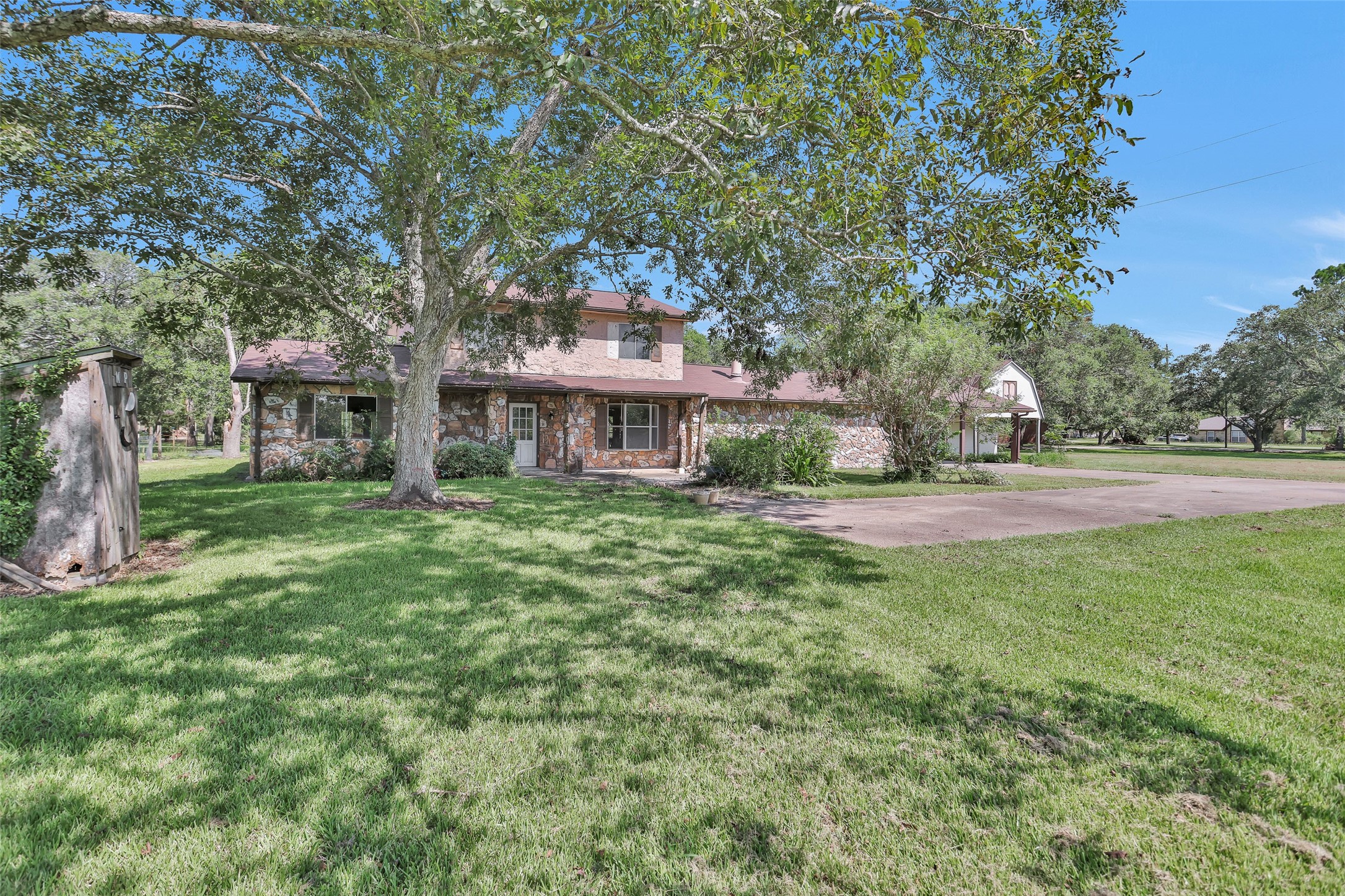 5302 Old Chocolate Bayou Road Manvel TX 77578