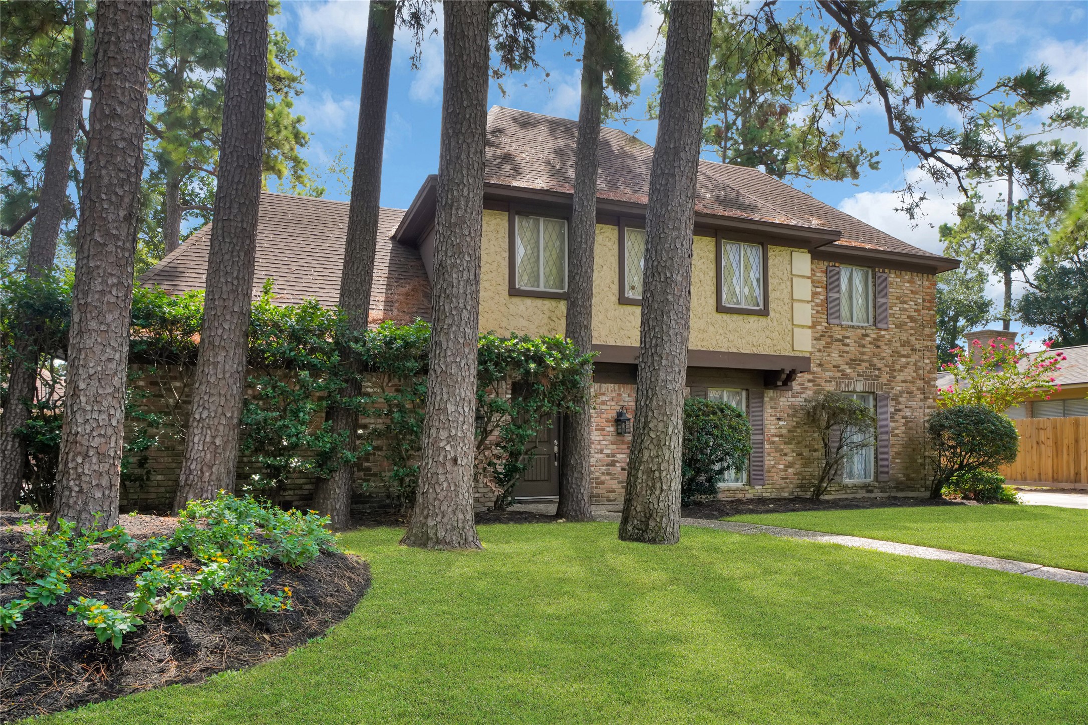5335 Coral Gables Drive Houston TX 77069