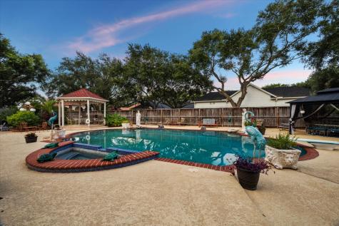 3903 Bogota Drive Pasadena TX 77505