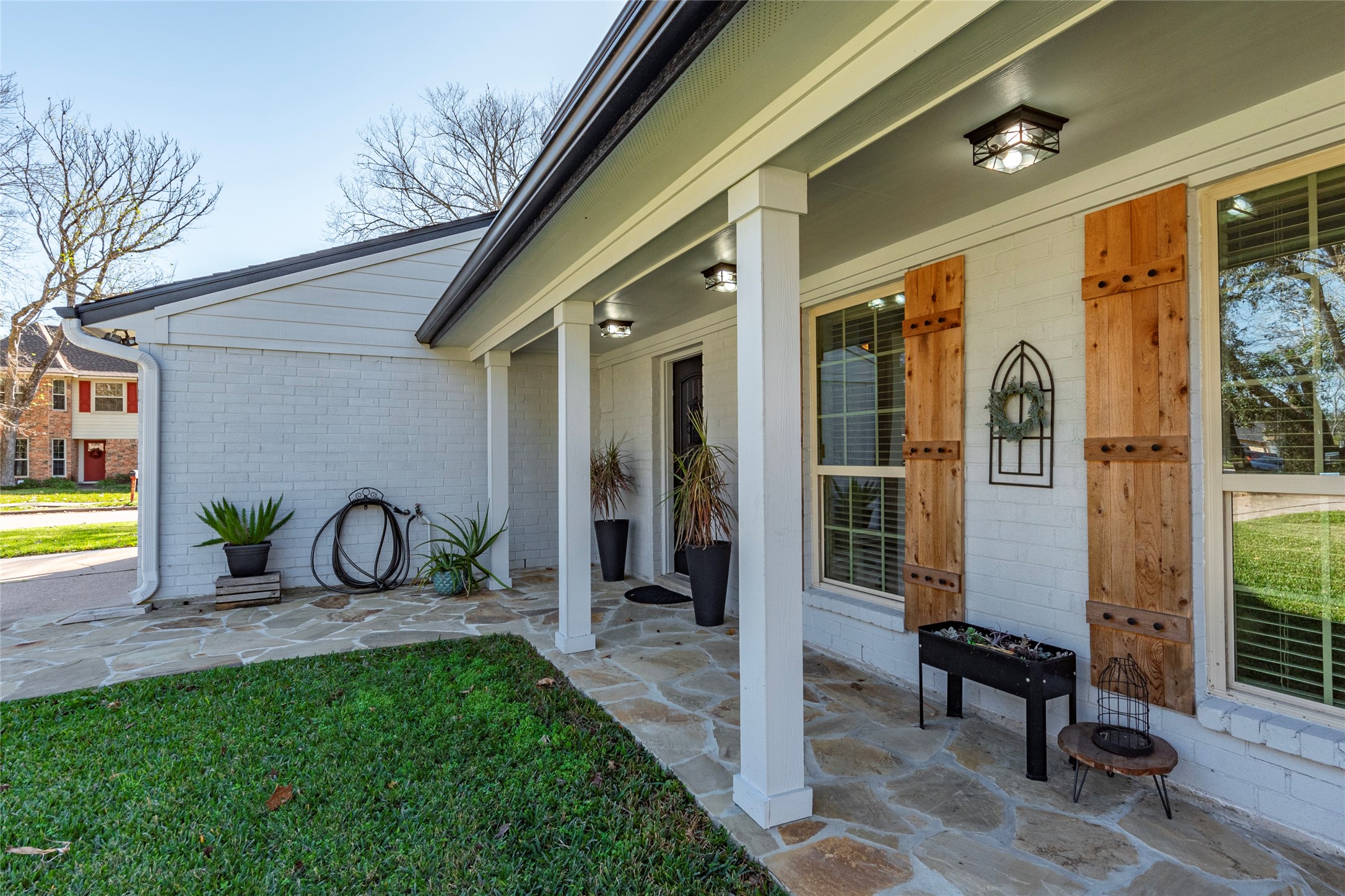 2302 Parkview Drive Pearland TX 77581