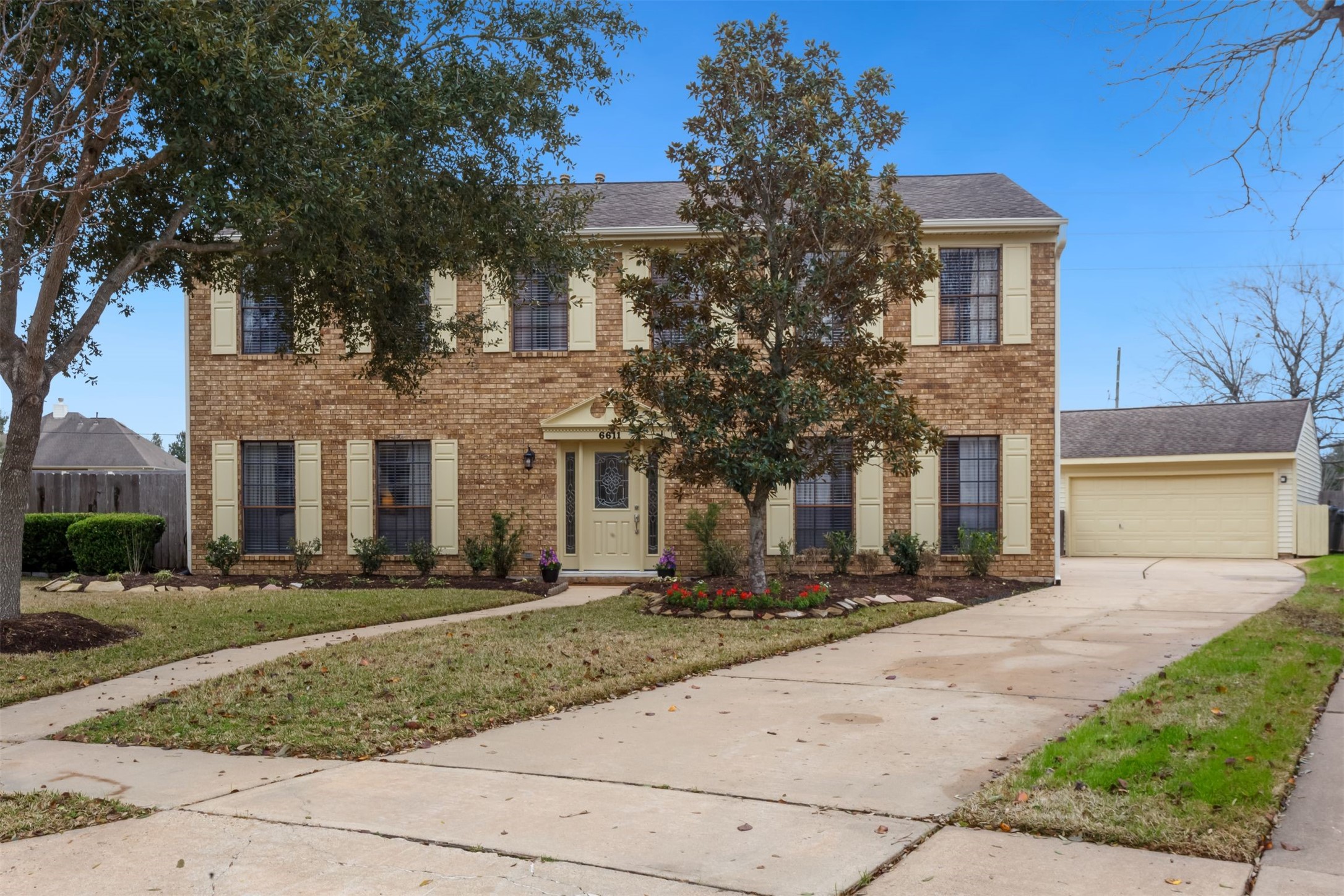6611 Scarlet Maple Court Sugar Land TX 77479