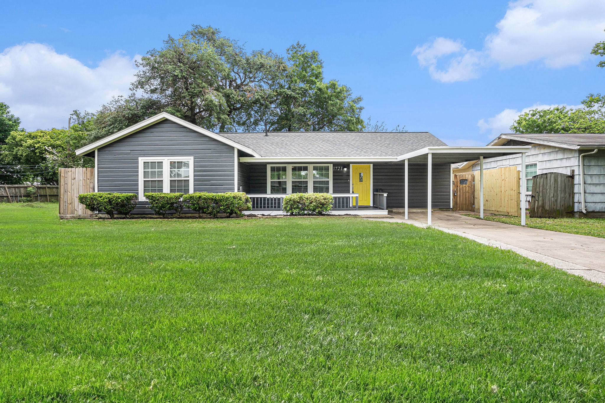 1721 4th Avenue N Texas City TX 77590